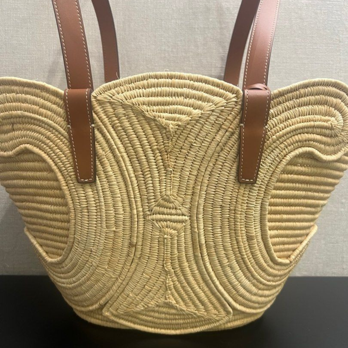 CELINE CLASSIC SMALL BASKET WITH WOVEN TRIOMPHE IN RAFFIA AND CALFSKIN